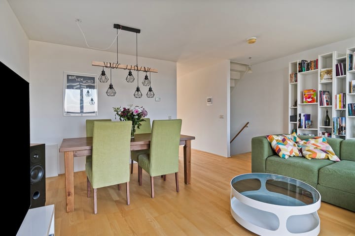 Foto 20 van Oostplantsoen 103