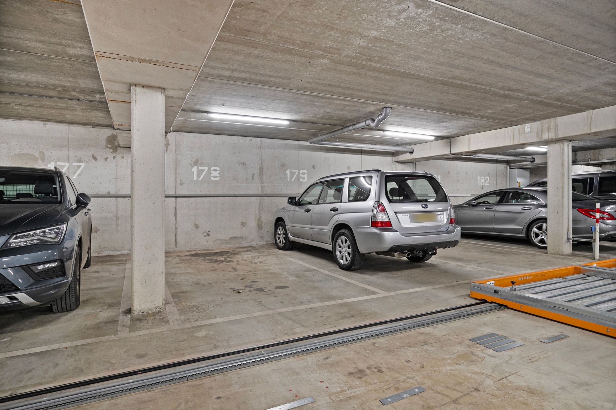 Foto 30 van Oostplantsoen 103