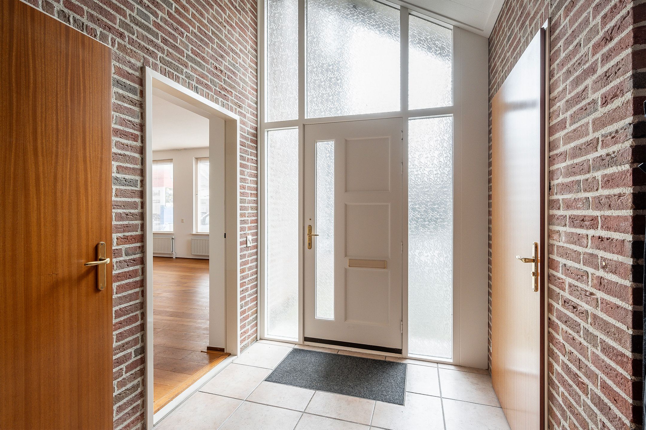 Foto 9 van Voorstraat 1