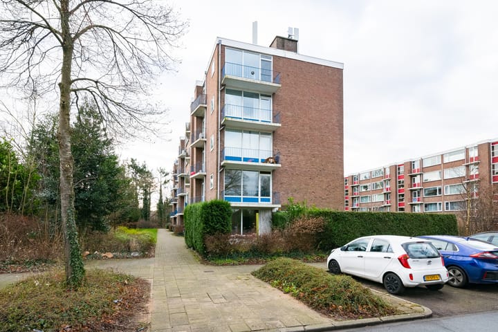 Foto 11 van van Hogendorplaan 46-B