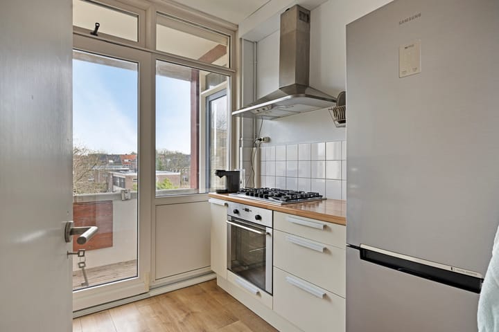 Foto 5 van Professor Hoogveldstraat 29