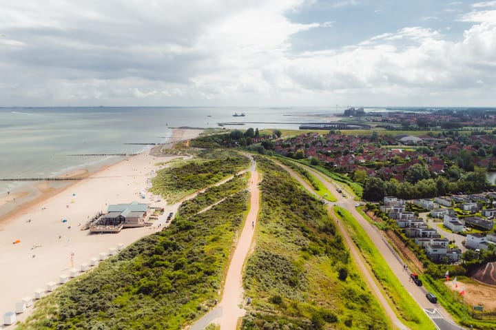 Photo 2 of Nieuwesluisweg 1-A1020