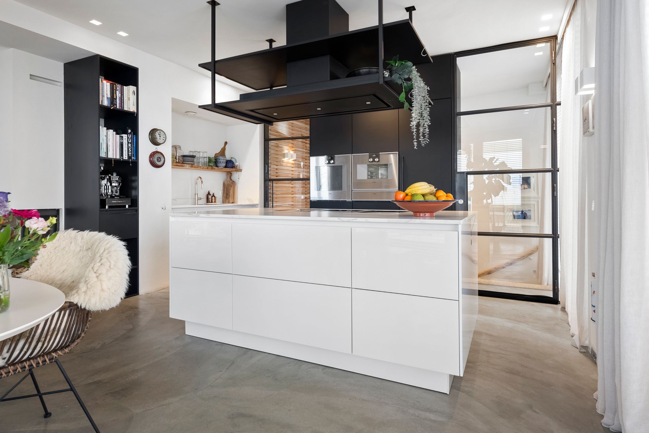 Foto 15 van Boulevard Paulus Loot 19-A