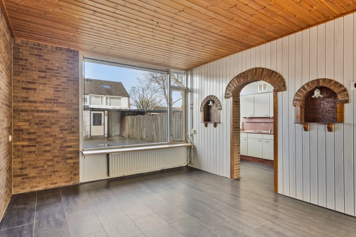 Foto 5 van Smaragd 37