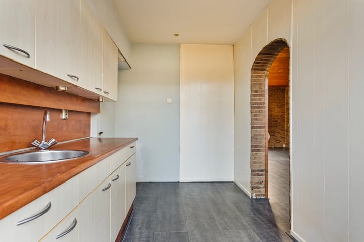 Foto 14 van Smaragd 37