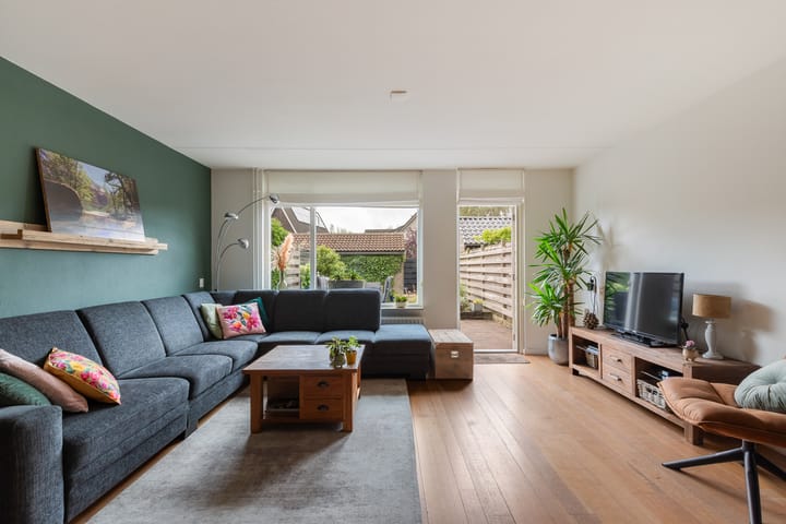 Foto 2 van Merelstraat 3