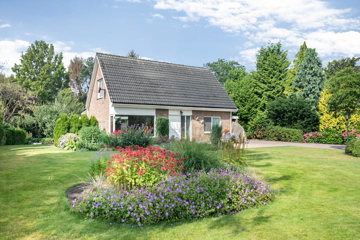 Foto 41 van Oosterwijk WZ 49