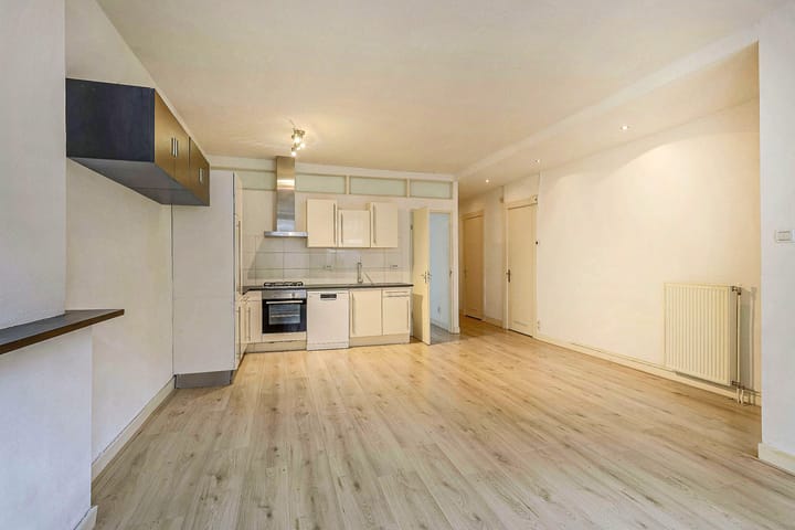 Photo 5 of Zocherstraat 20-H