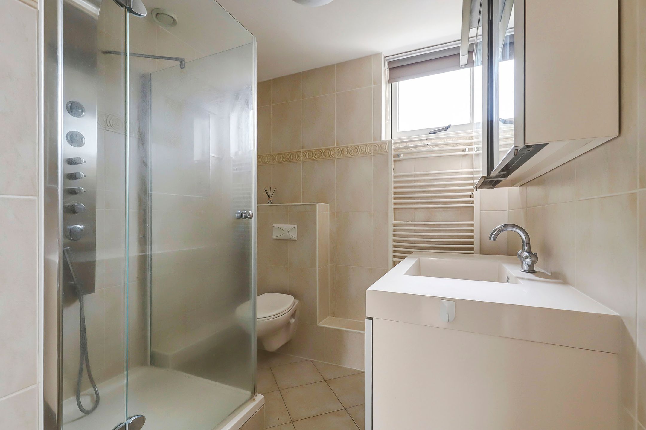 Photo 21 of Anna Johanna van Nassaustraat 7