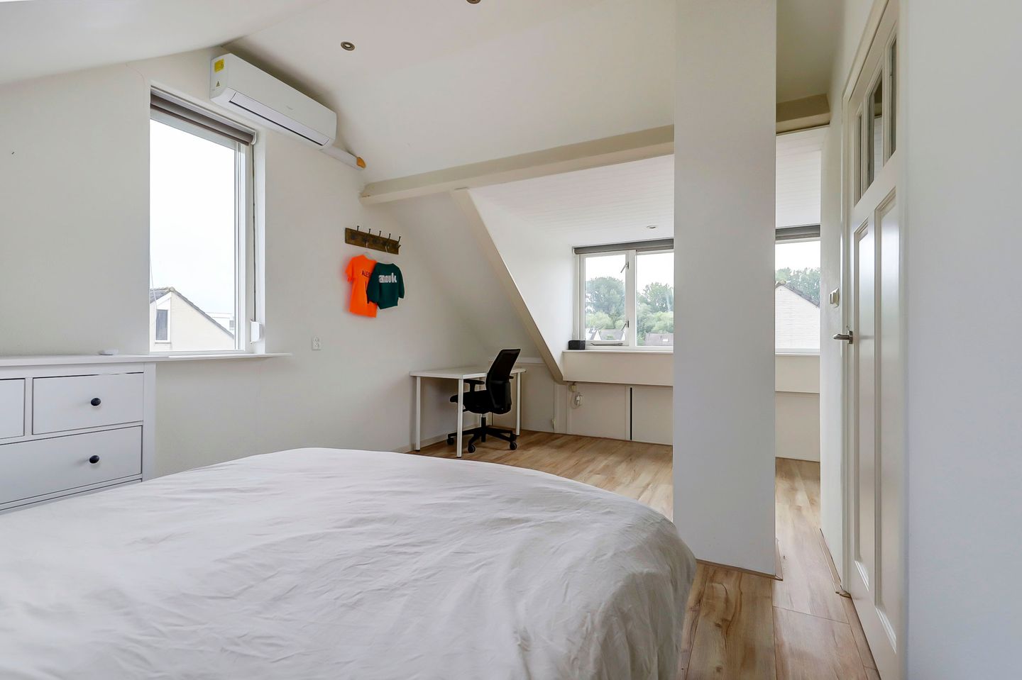 Photo 25 of Anna Johanna van Nassaustraat 7