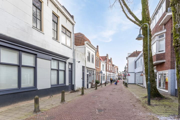 Foto 15 van Walestraat 3