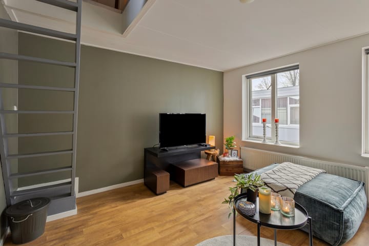 Foto 10 van Walestraat 3