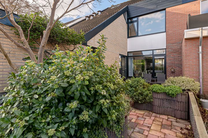 Foto 8 van Gandhistraat 104