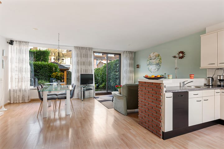 Foto 12 van Gandhistraat 104