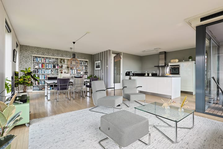 Foto 2 van Hermitage 109