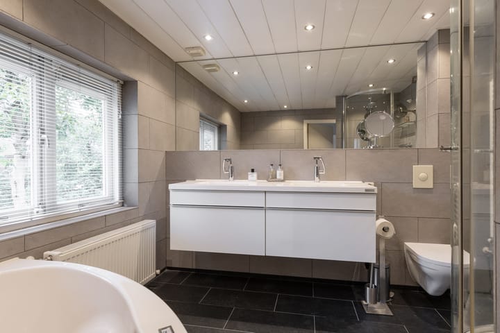 Photo 25 of Paulus Potterlaan 15