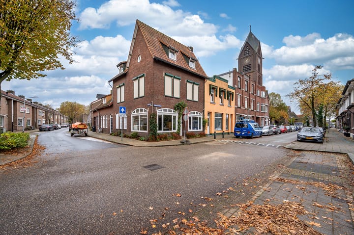 Foto 47 van Sinselveldstraat 10