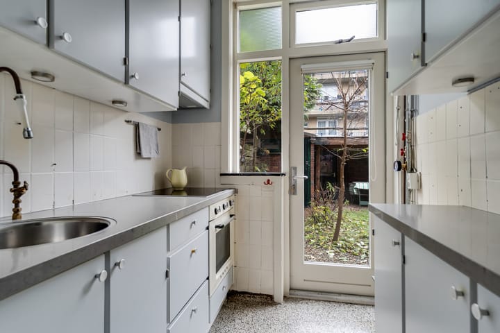 Photo 18 of Bernard de Waalstraat 41