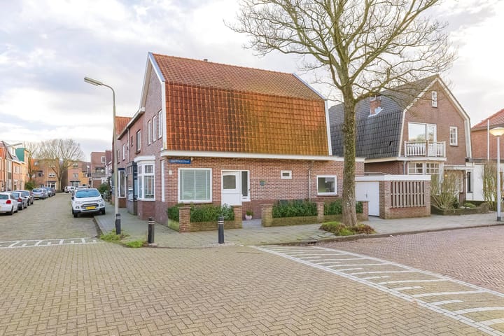 Foto 8 van Van Ostadestraat 81