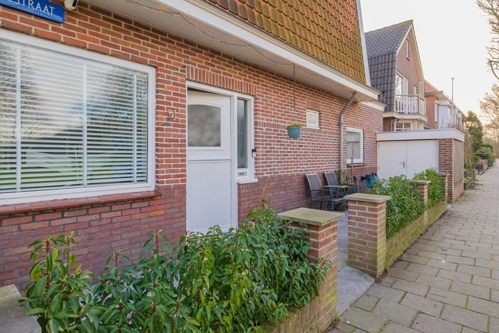 Foto 9 van Van Ostadestraat 81