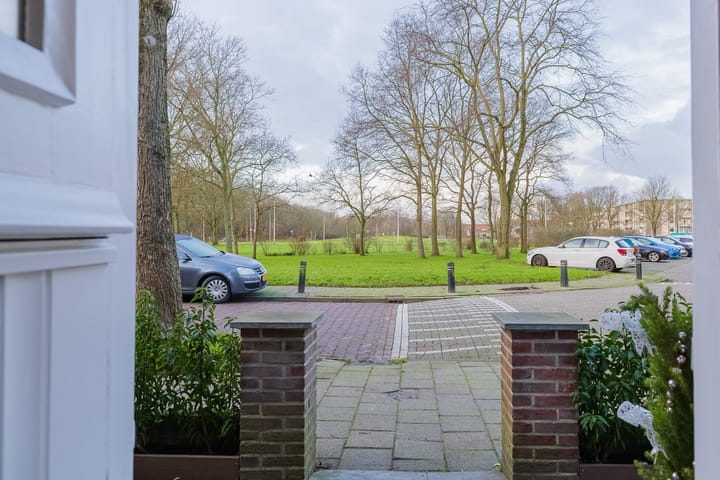 Foto 10 van Van Ostadestraat 81