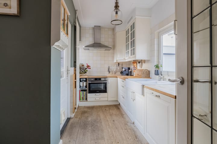 Foto 15 van Van Ostadestraat 81