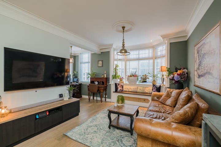 Foto 24 van Van Ostadestraat 81