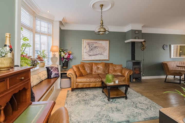 Foto 26 van Van Ostadestraat 81