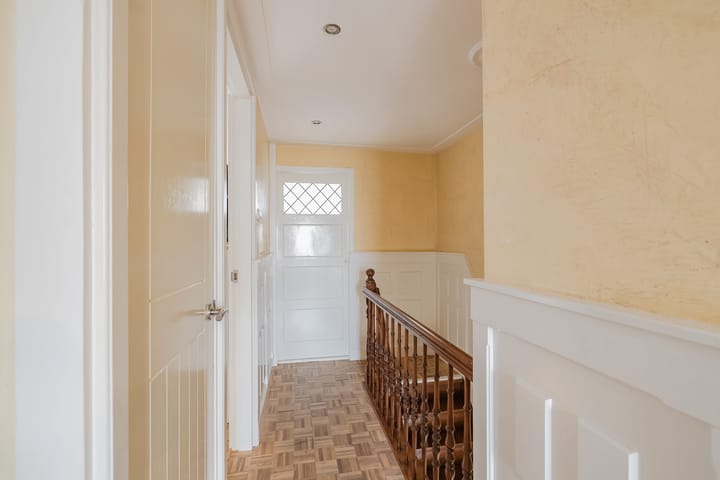 Foto 35 van Van Ostadestraat 81