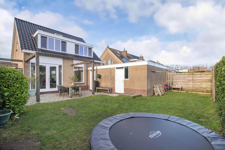 Foto 31 van De Warren 1