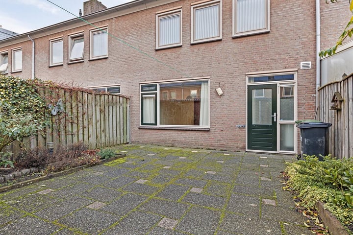 Bekijk foto 35 van Zeelsterstraat 78