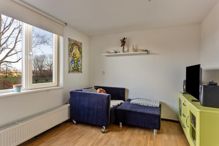 Foto 21 van Esdoornweg 49