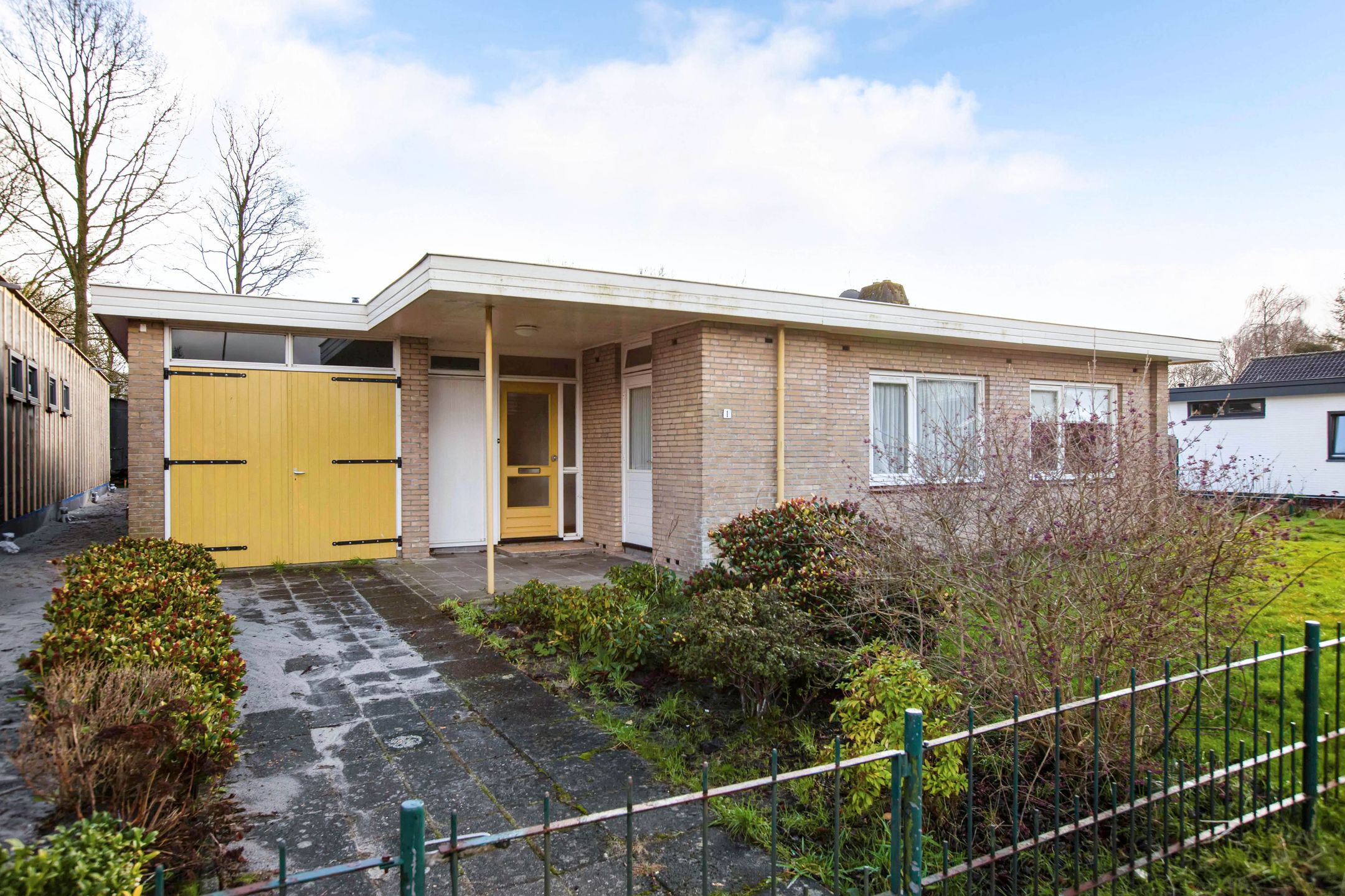 Foto 3 van Montferlandlaan 1