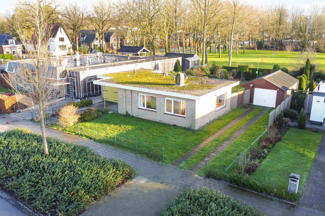 Foto 56 van Montferlandlaan 1