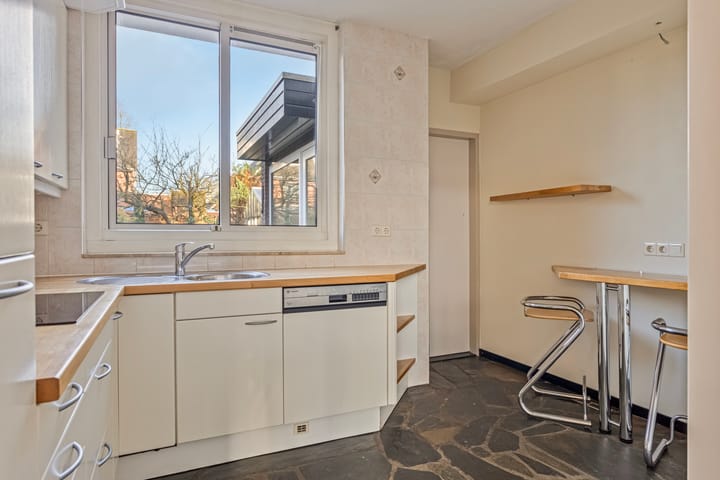 Foto 18 van Willem Alexanderstraat 4