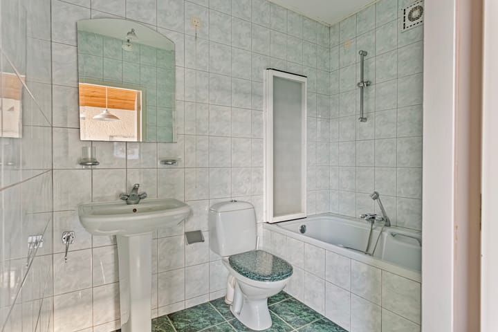 Foto 27 van Willem Alexanderstraat 4