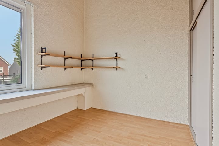 Foto 31 van Willem Alexanderstraat 4