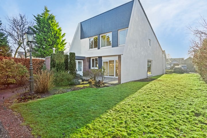 Foto 43 van Willem Alexanderstraat 4