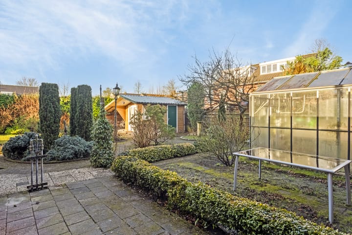 Foto 47 van Willem Alexanderstraat 4