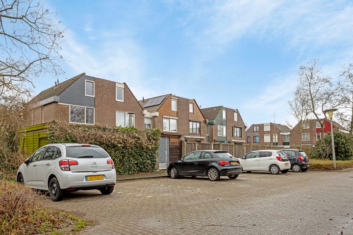 Foto 2 van Reurikwei 39