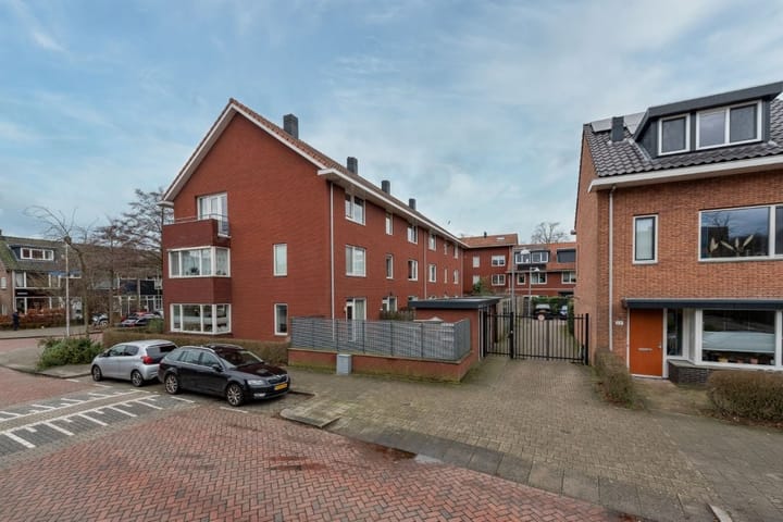 Foto 4 van Karperstraat 39