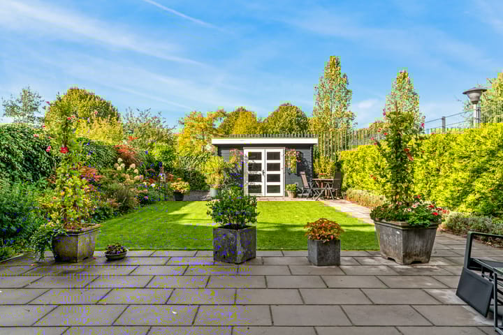 Foto 3 van Middelhoeve 11