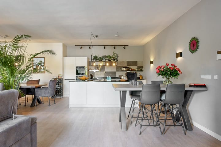 Photo 7 of Middelhoeve 11