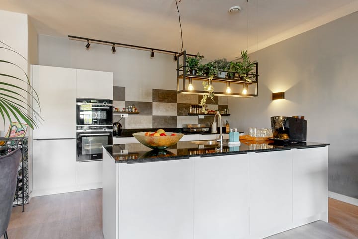 Photo 8 of Middelhoeve 11