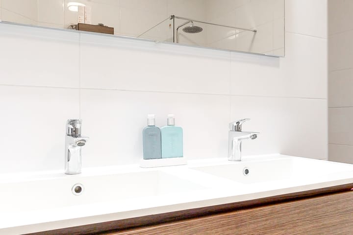 Photo 24 of Middelhoeve 11