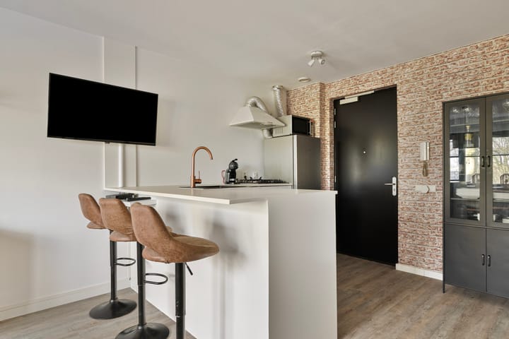 Foto 2 van Stationsplein 10-D