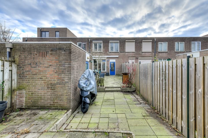 Foto 32 van Pieternel Koomansstraat 97