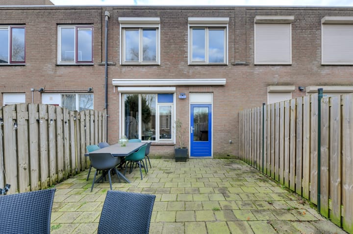 Foto 34 van Pieternel Koomansstraat 97