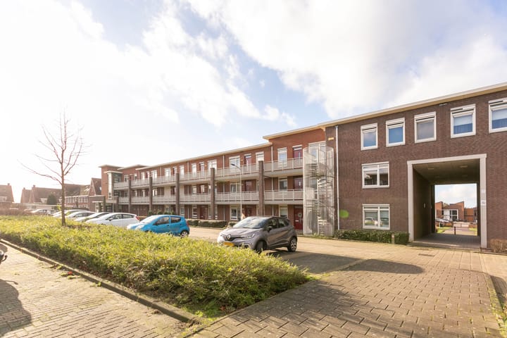 Photo 26 of Minervastraat 13