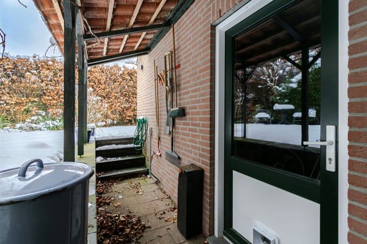 Foto 41 van Van Alphenstraat 10